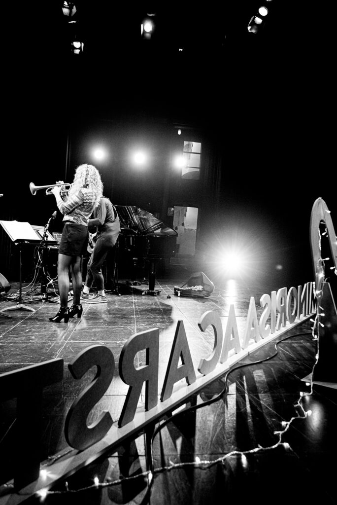 Manel Camp - Minorisa a Carst - JAZZ NADAL - Llibert Fortuny, Mireia Farrés i Manel Camp - Teatre Conservatori, Manresa, 29 de desembre de 2021